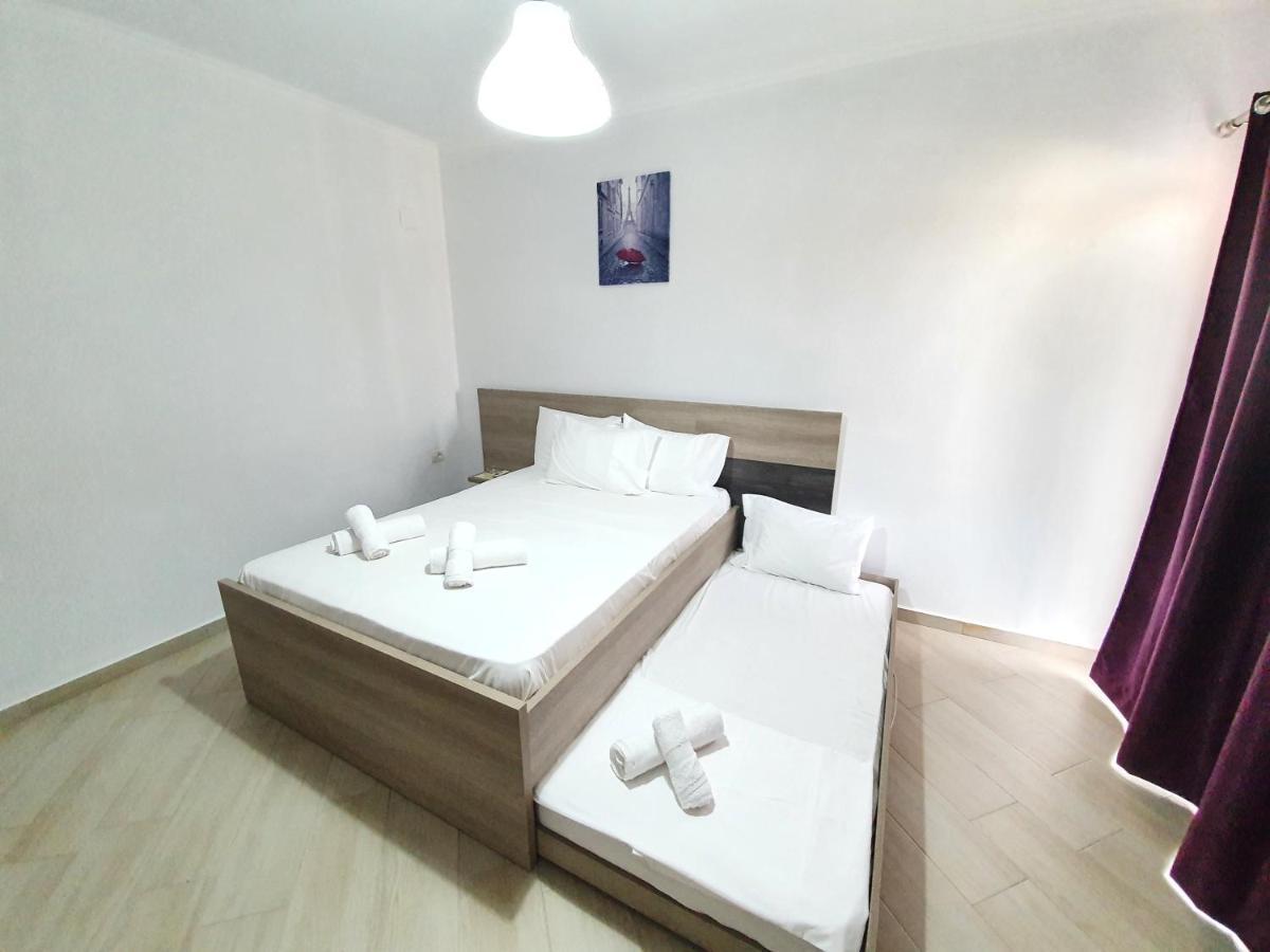 Soare Hotel Ksamil Exterior photo